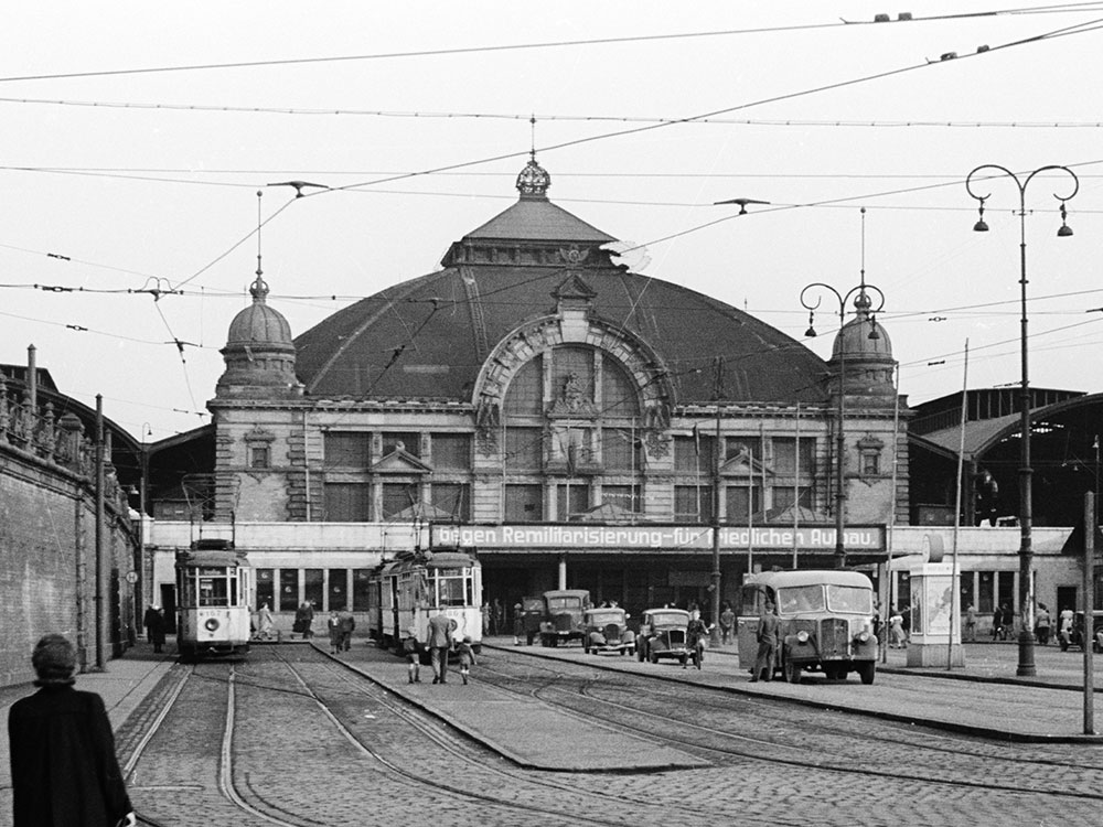 Bahnhof Halle 1890